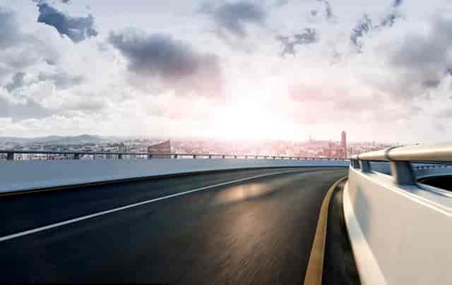 为什么站直了感觉脊柱不舒服(为什么感觉脊柱没在中间呢)