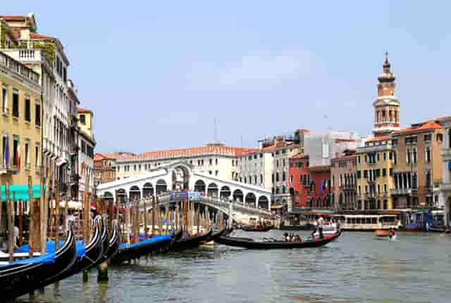 公司有钱不买自己的股票(为什么不买大公司股票)